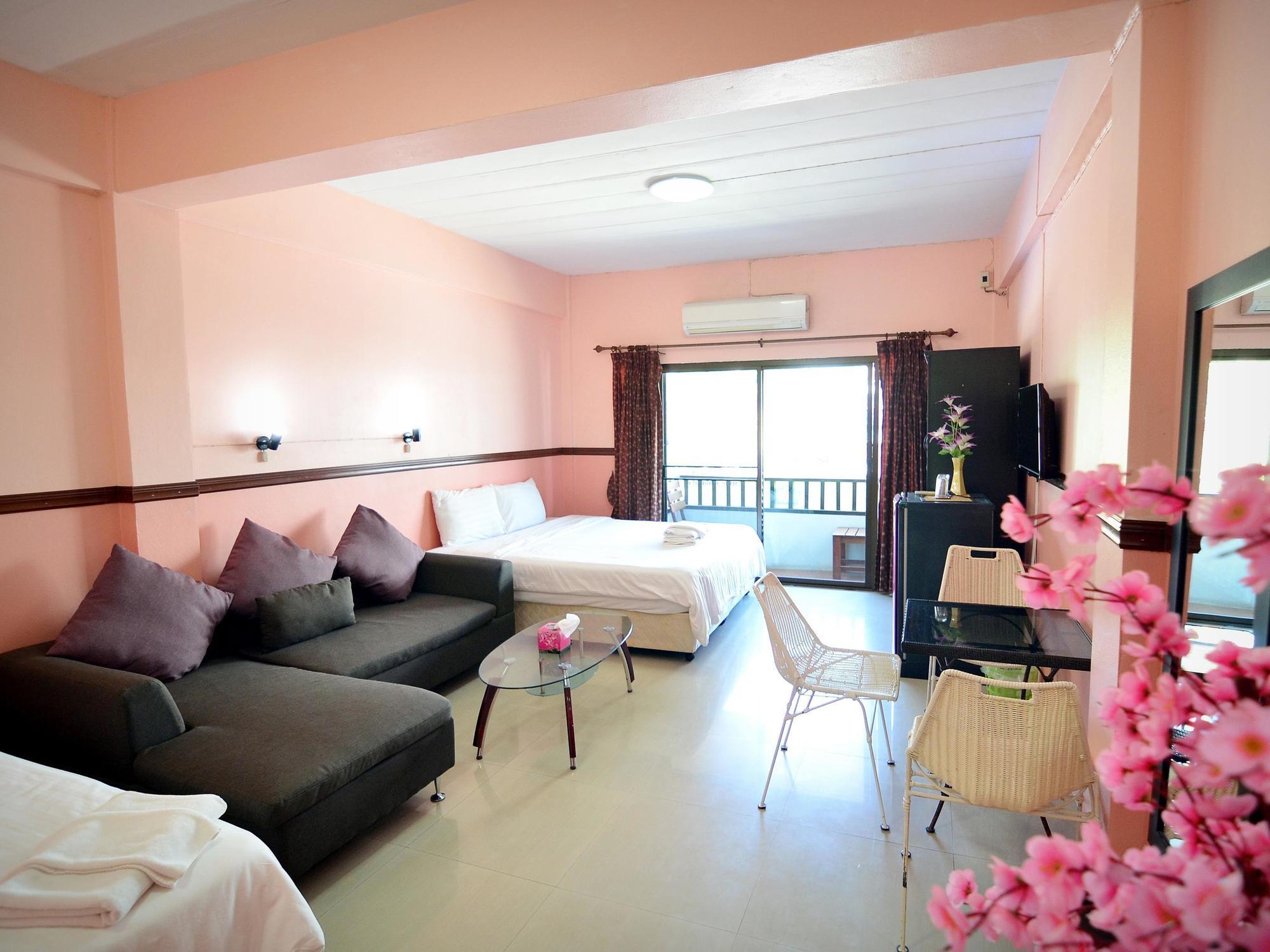 Hotel The Famous House - Jomtien Exterior foto