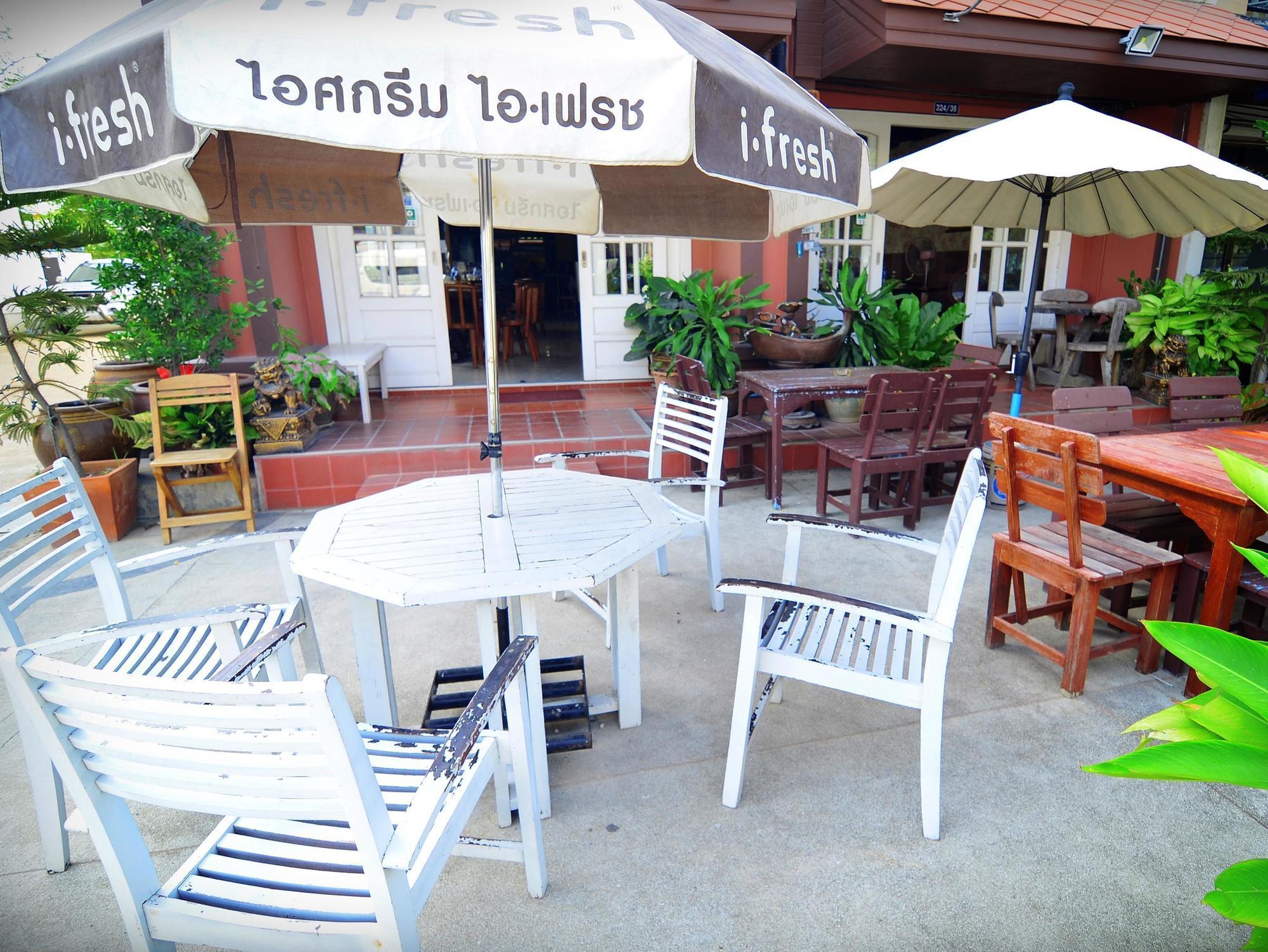 Hotel The Famous House - Jomtien Exterior foto