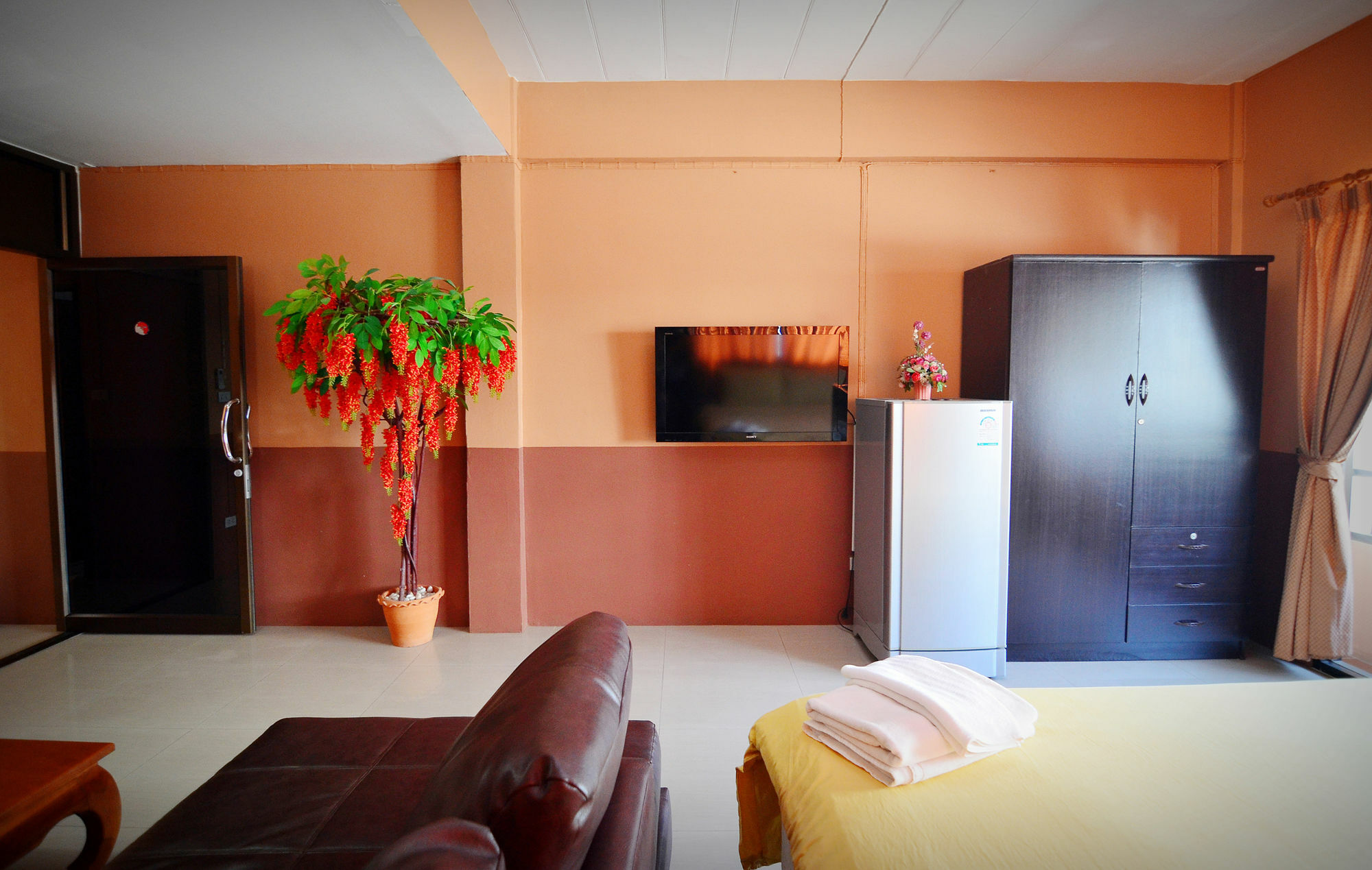 Hotel The Famous House - Jomtien Exterior foto