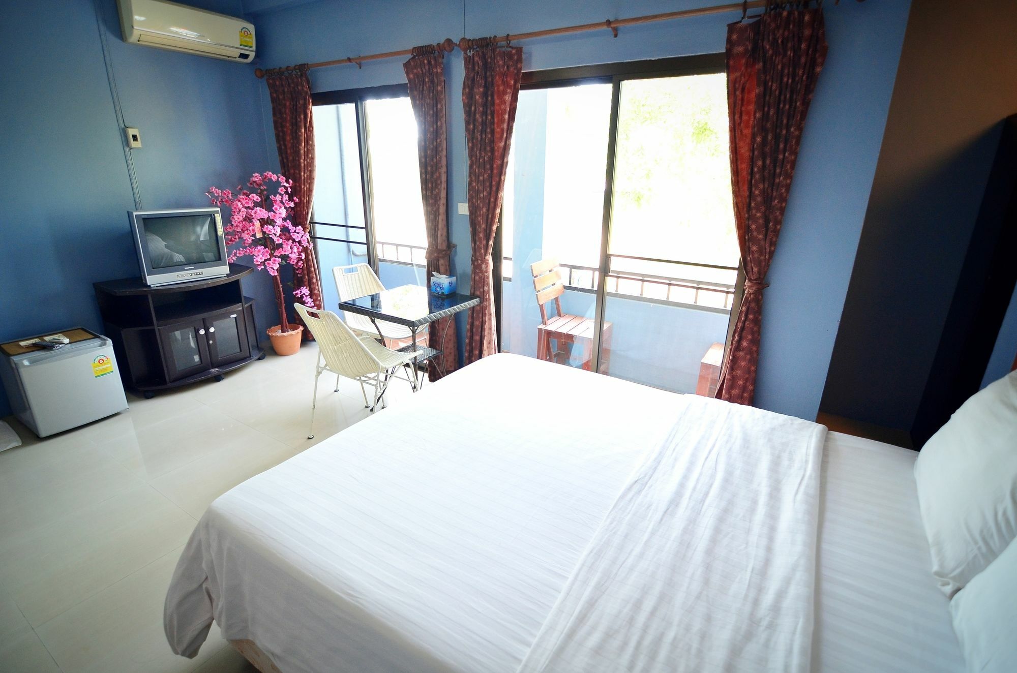 Hotel The Famous House - Jomtien Exterior foto